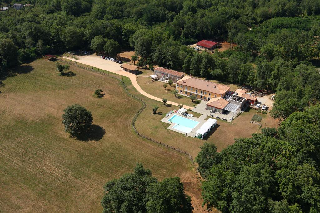 Agriturismo Creta Rossa Torre di Ruggiero Eksteriør bilde